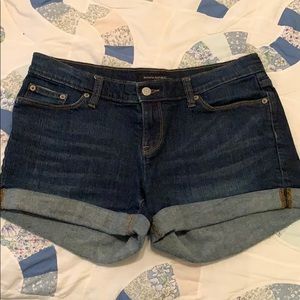 Banana republic sorts